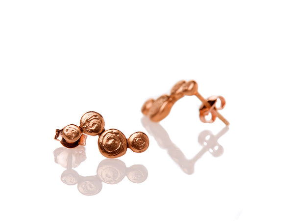 Orecchini in bronzo con perno