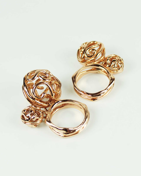 Anello Cage con pendenti mobili.